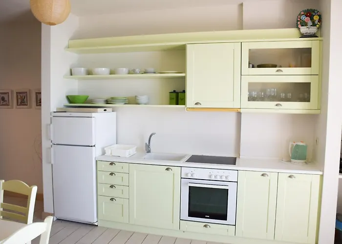 Thyme Apartment *